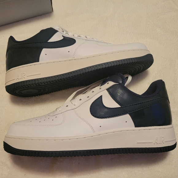RARE Nike Air Force 1s -2007 main image 3